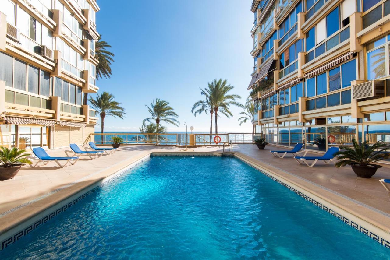 Rentandhomes Beachfront Marbella Center Exteriér fotografie